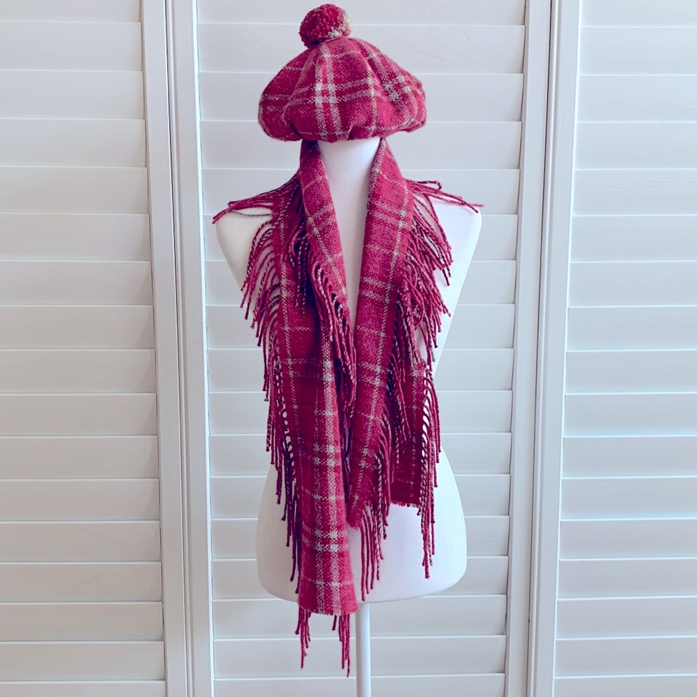 Burberry scarf and hat